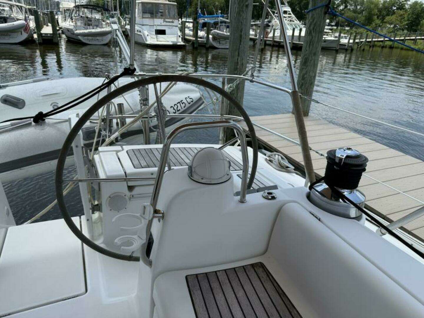 2007 Beneteau 49 - Image 28