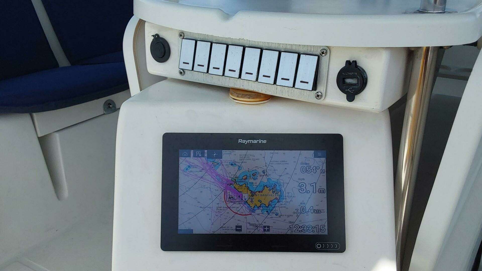 2011 Jeanneau 44i - Image 9