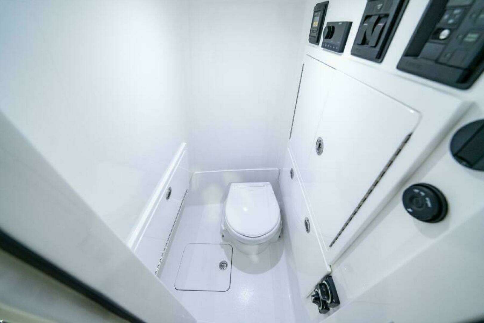 2026 Valhalla Boatworks Bay Boat - Image 12