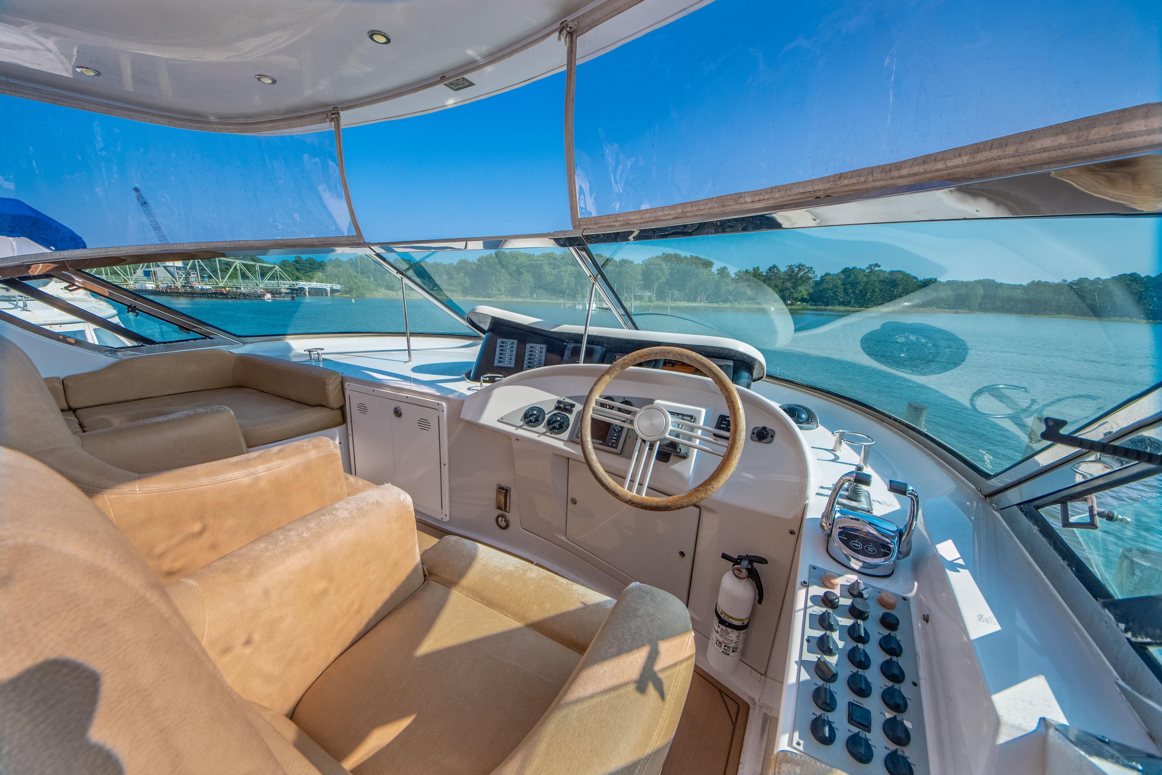2009 Bluewater Yachts 65 Legacy - 28