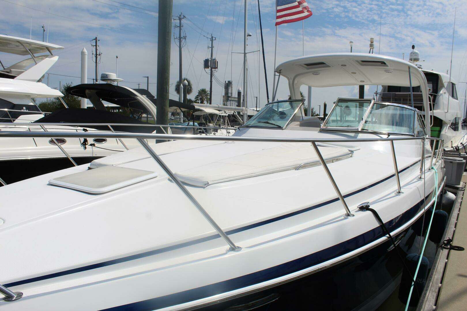 2004 Formula 40 Performance Cruiser - Image 7