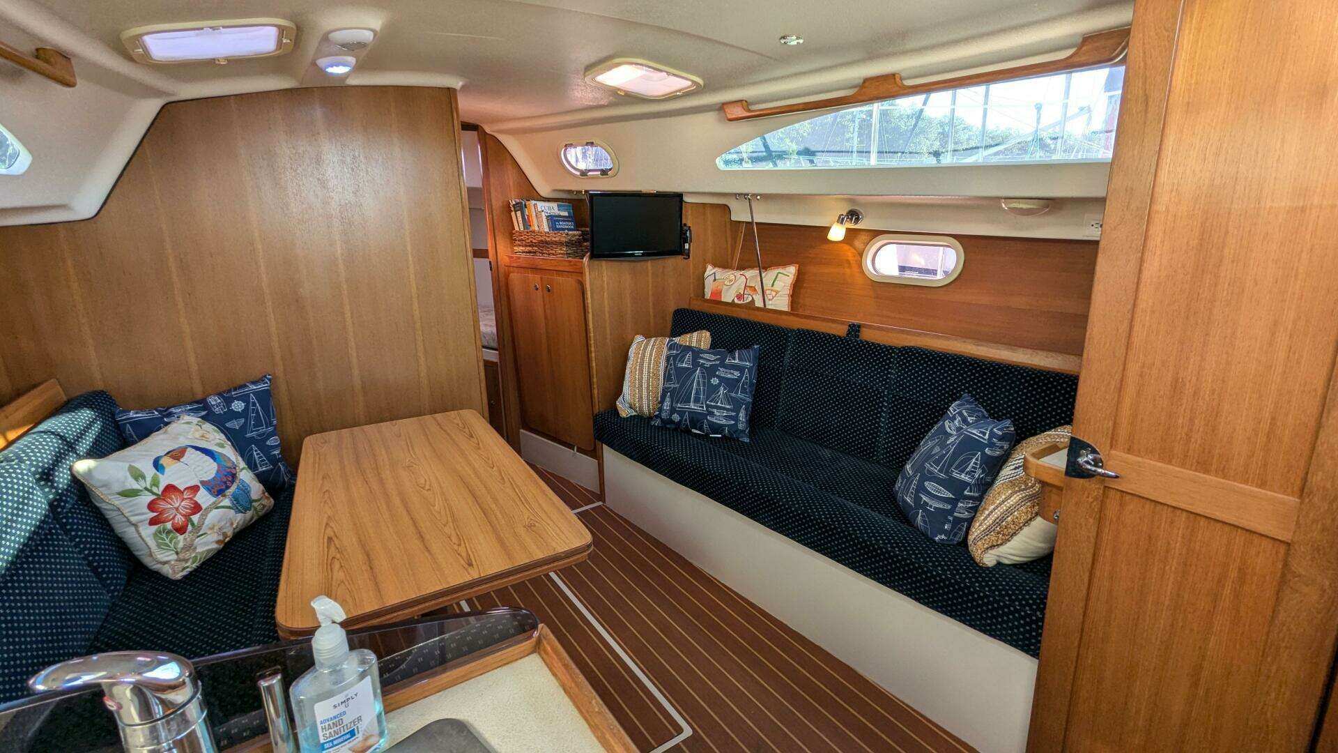 2007 Catalina 309 - Image 48