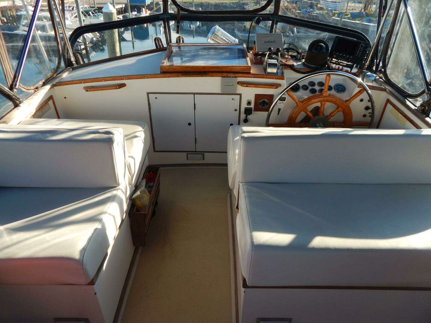 1976 Grand Banks 42 Classic - Image 38