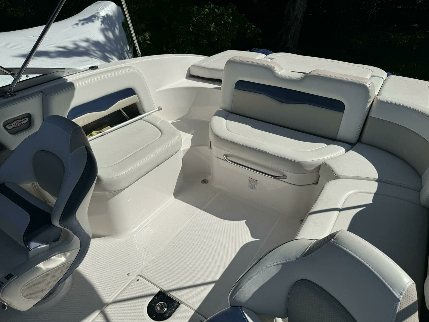 2014 Chaparral 246 SSI - Image 7