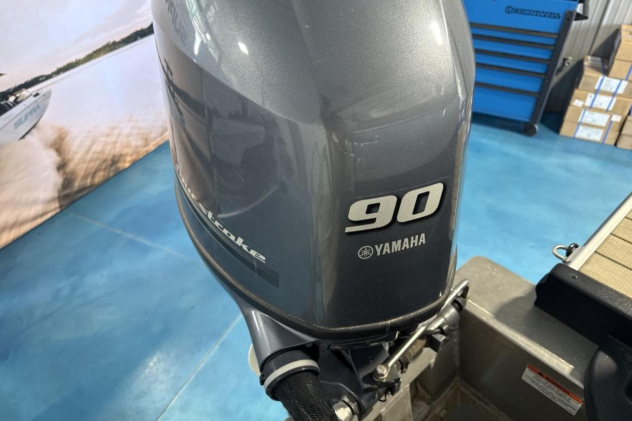 Yamaha 90 horsepower outboard motor on a 2021 SunCatcher Select 20C boat.
