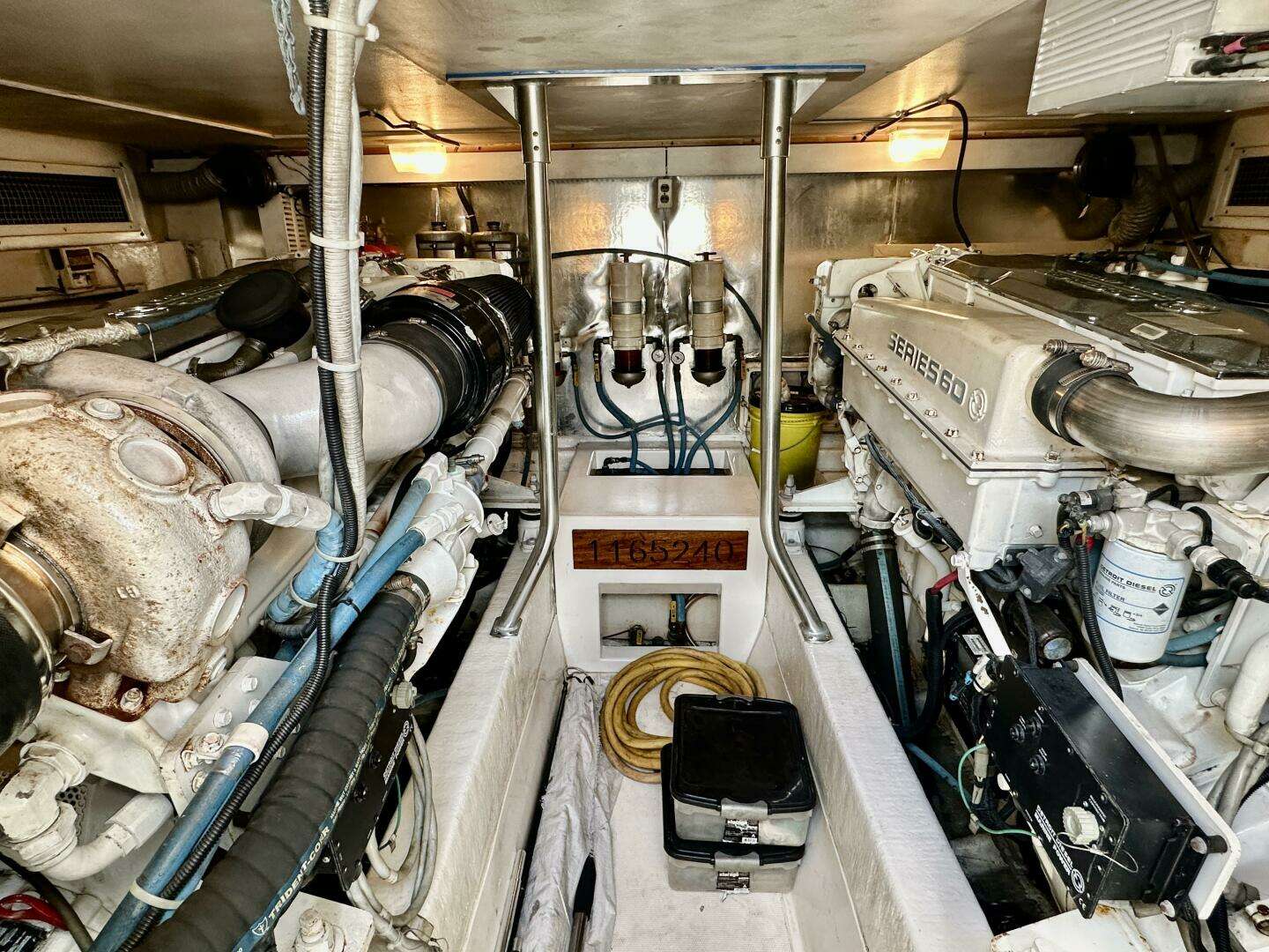 2005 Ocean Yachts 50 Super Sport - Image 35