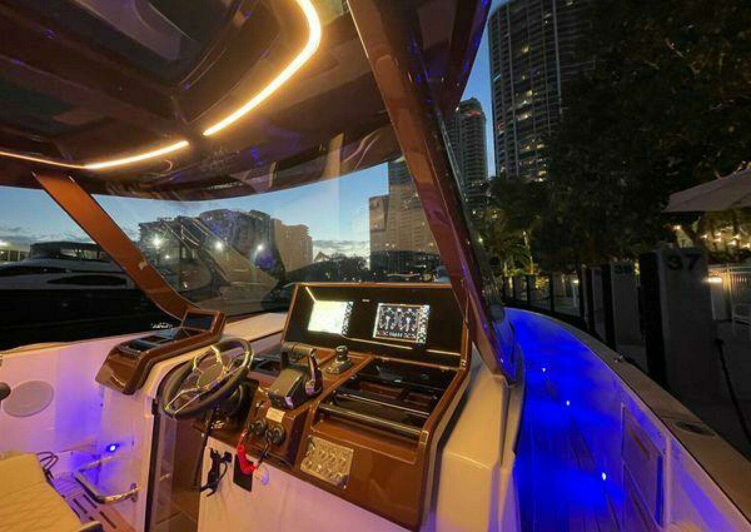2024 Fjord 41 XP - Image 41