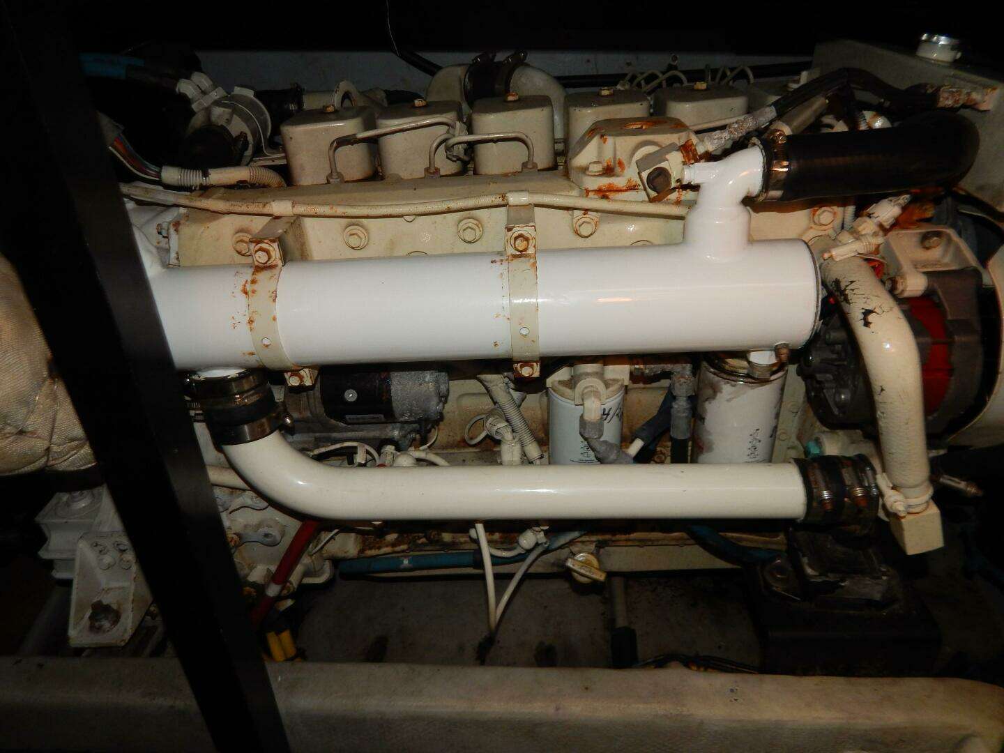 2005 Meridian 408 Motor Yacht - Image 36