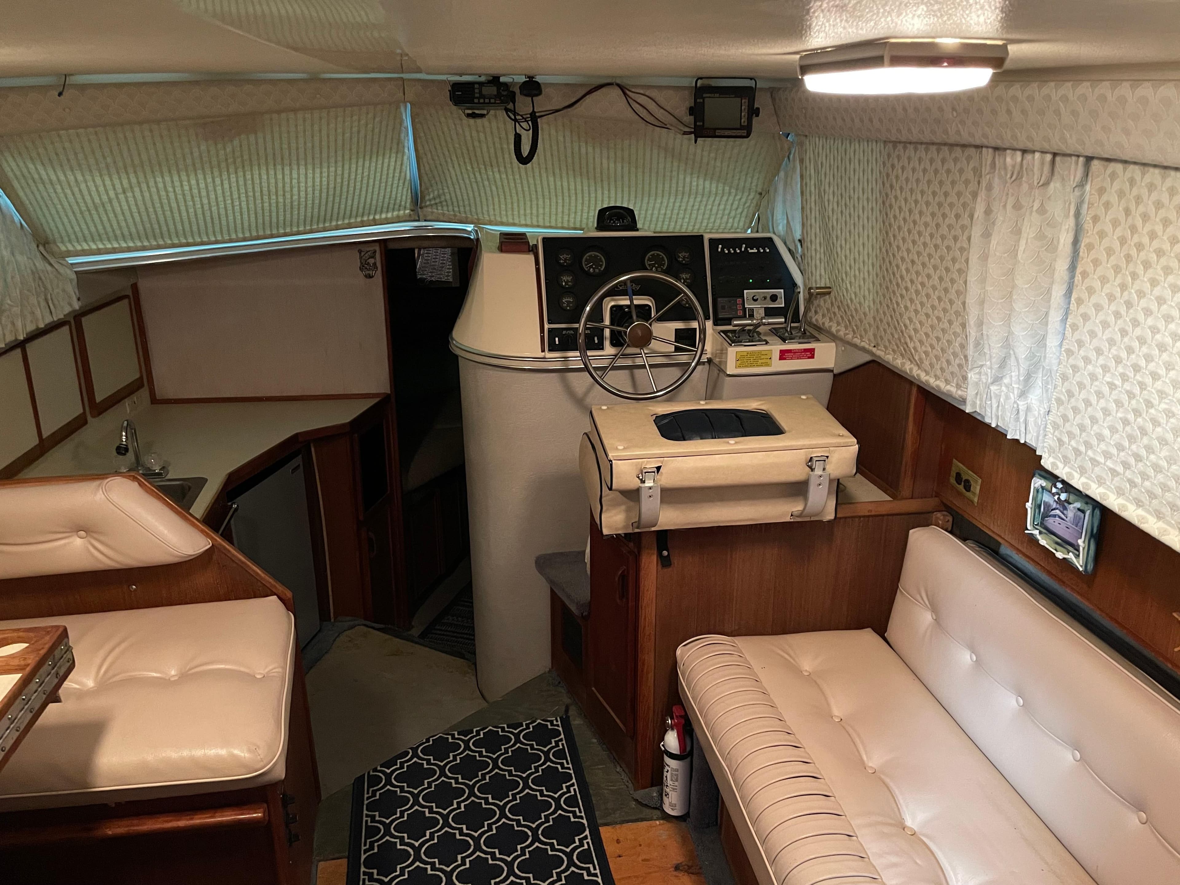 1986 Sea Ray 300 SD - 18