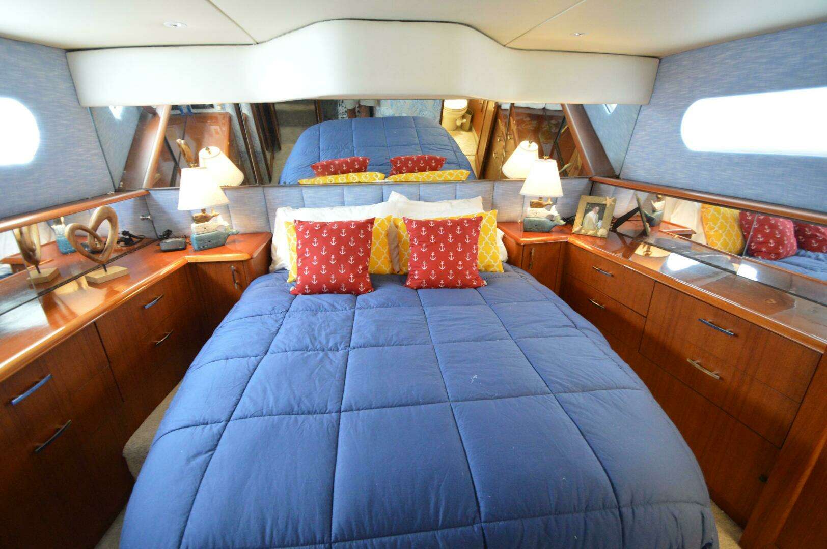 1995 Ocean 48 Cockpit Motor Yacht - Image 33
