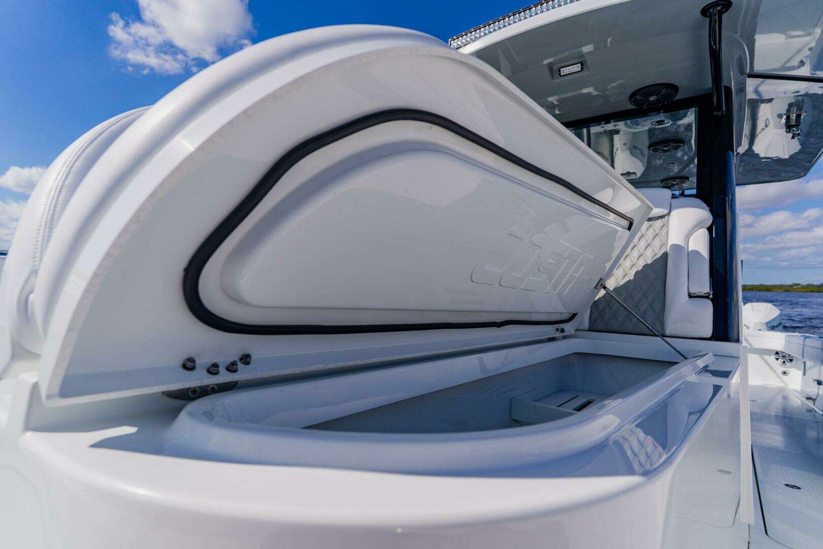 2024 Costa Custom 34 SV - Image 37