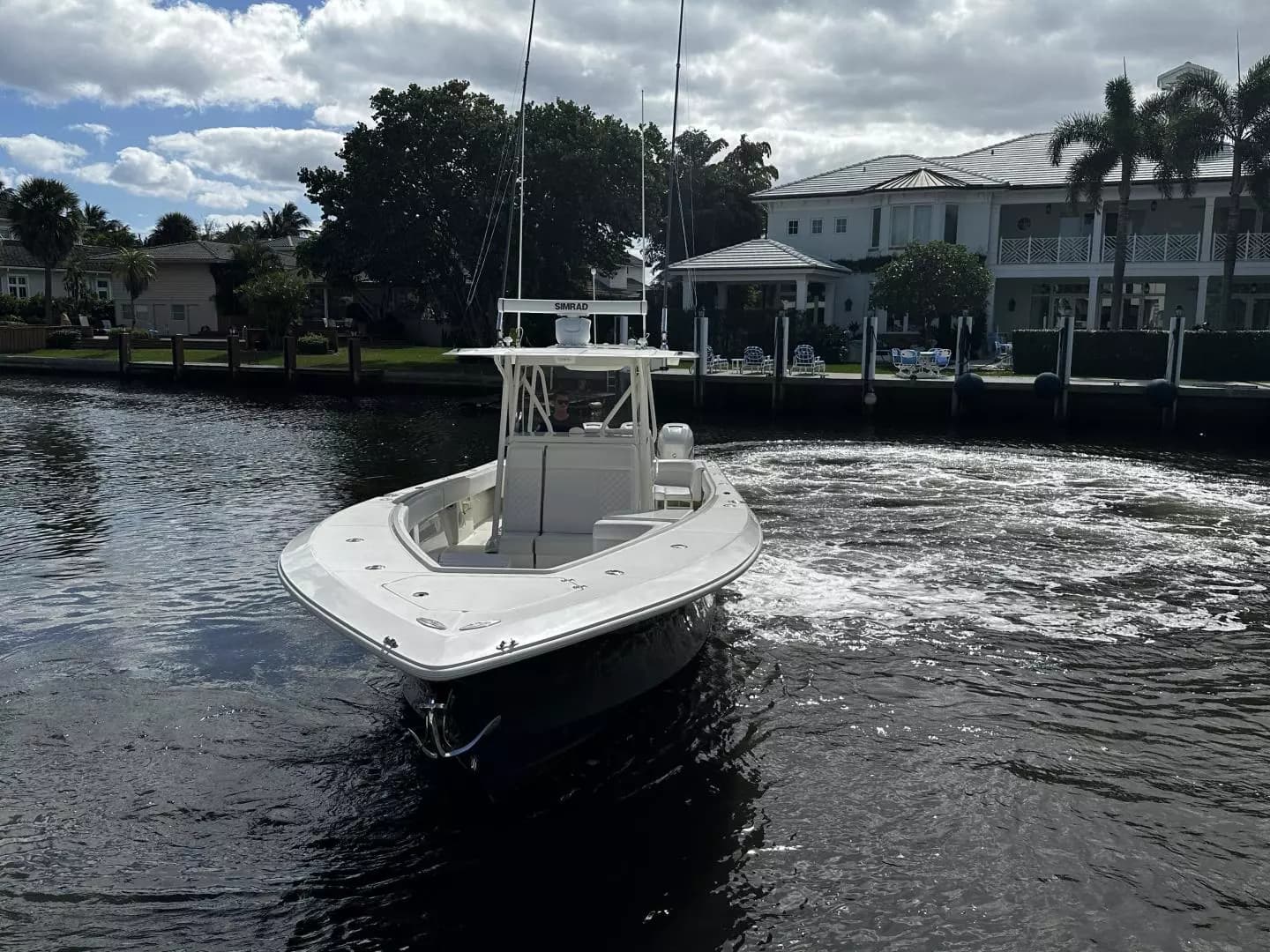 2018 SeaVee 390Z - Image 8