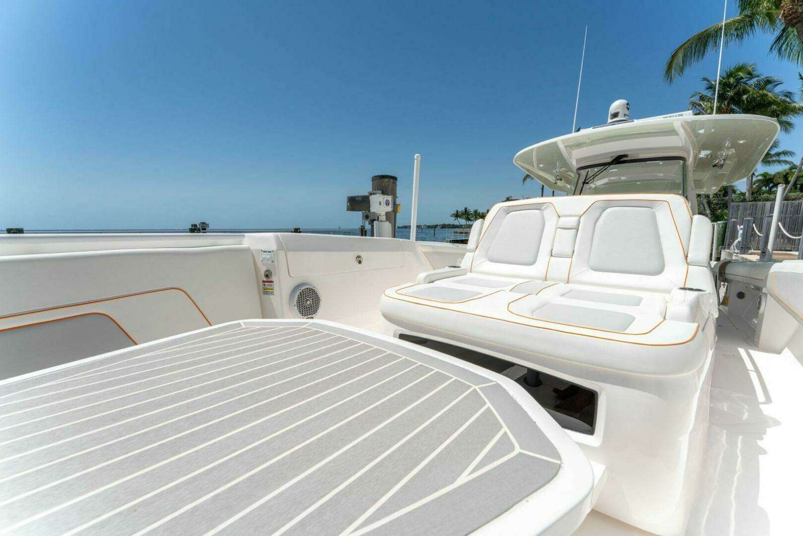 2021 Intrepid 407 Panacea - Image 9