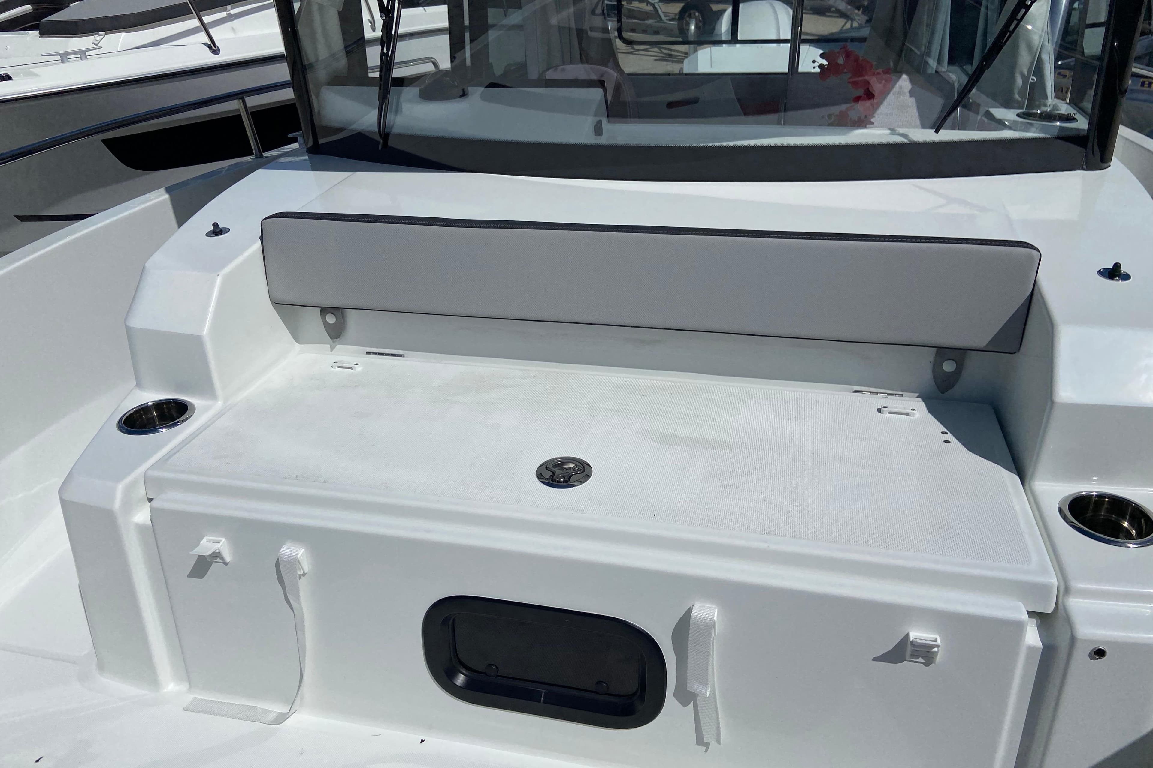 2026 Jeanneau NC Sport 795 Series 2 boat deck with seating and storage.