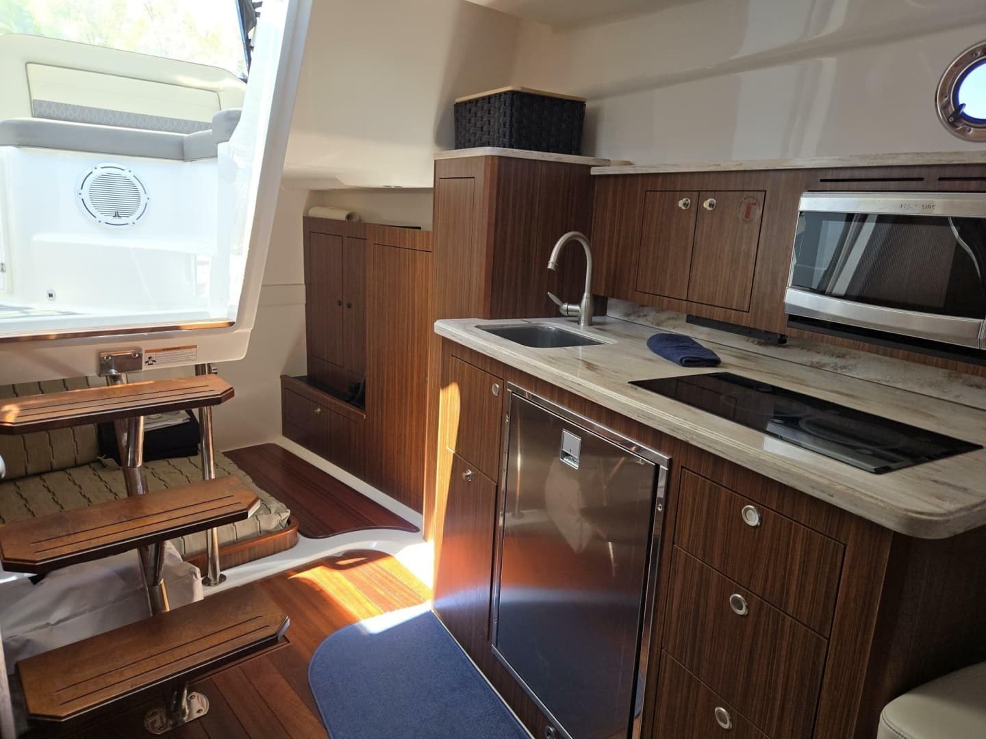 2019 Pursuit 355 Offshore - Image 2