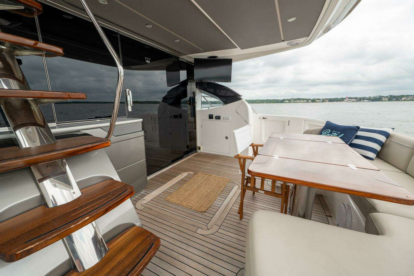 2021 Princess S62 - Image 38