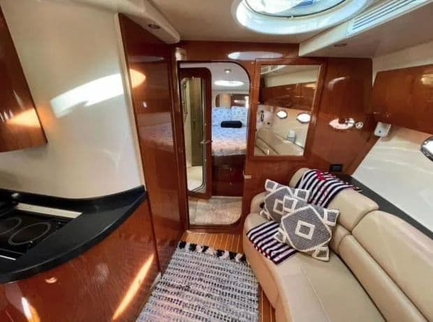 Luxurious interior of 2008 Regal Commodore 4060 yacht.