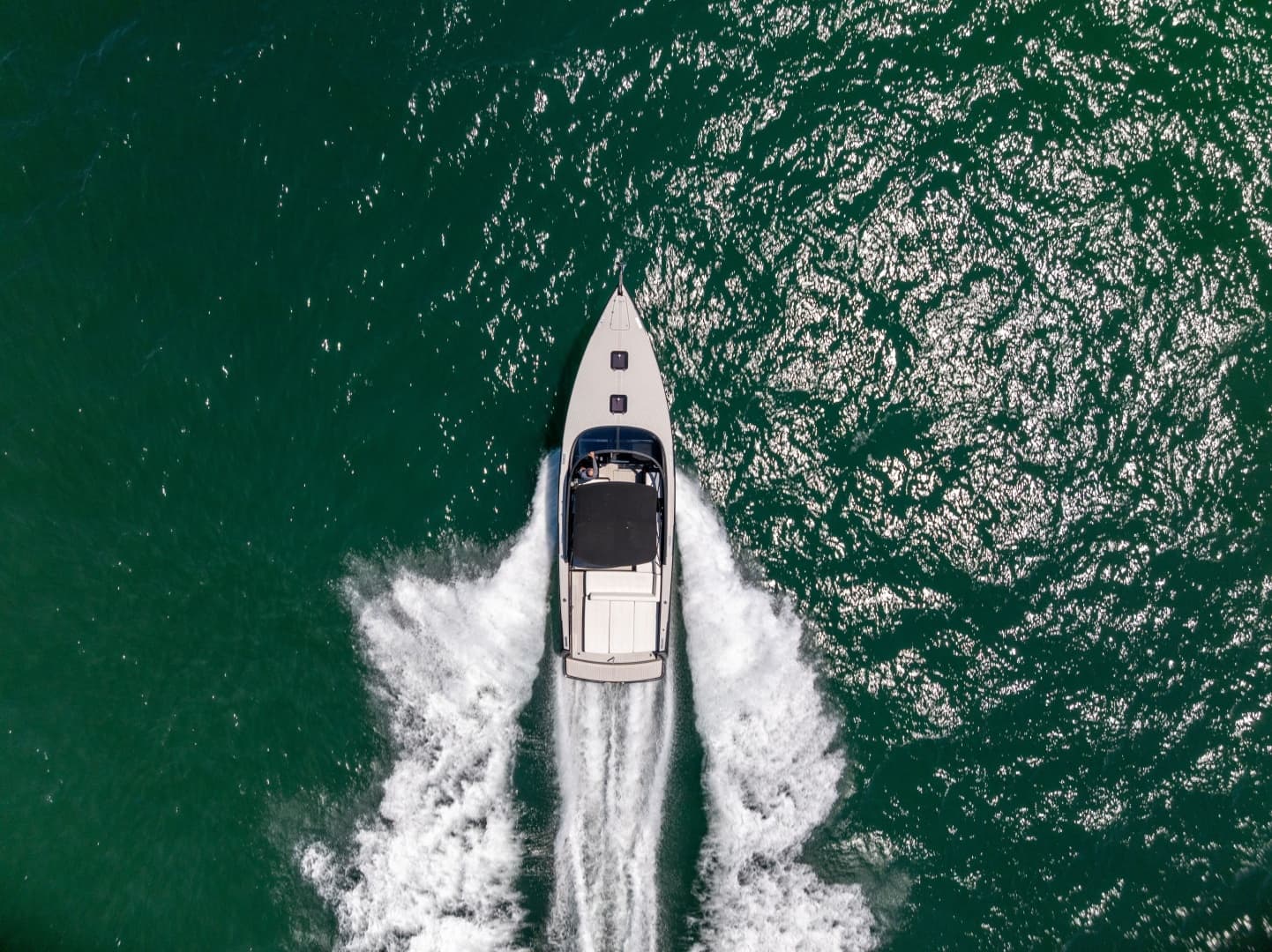 2016 VanDutch VanDutch 40 - Image 37