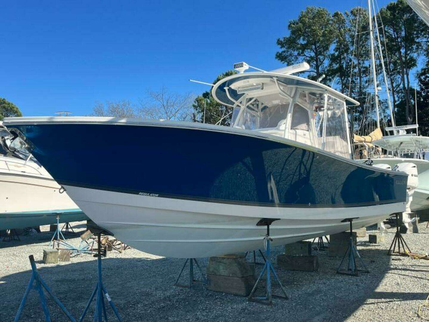 2018 Regulator 34 SS - Image 7