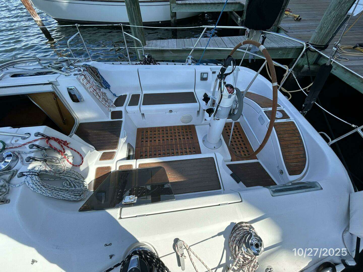 1992 Beneteau 38s5 - Image 28