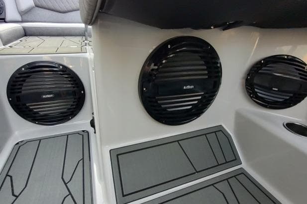 2026 Tigé Z3 boat interior with custom audio speakers and sleek flooring design.