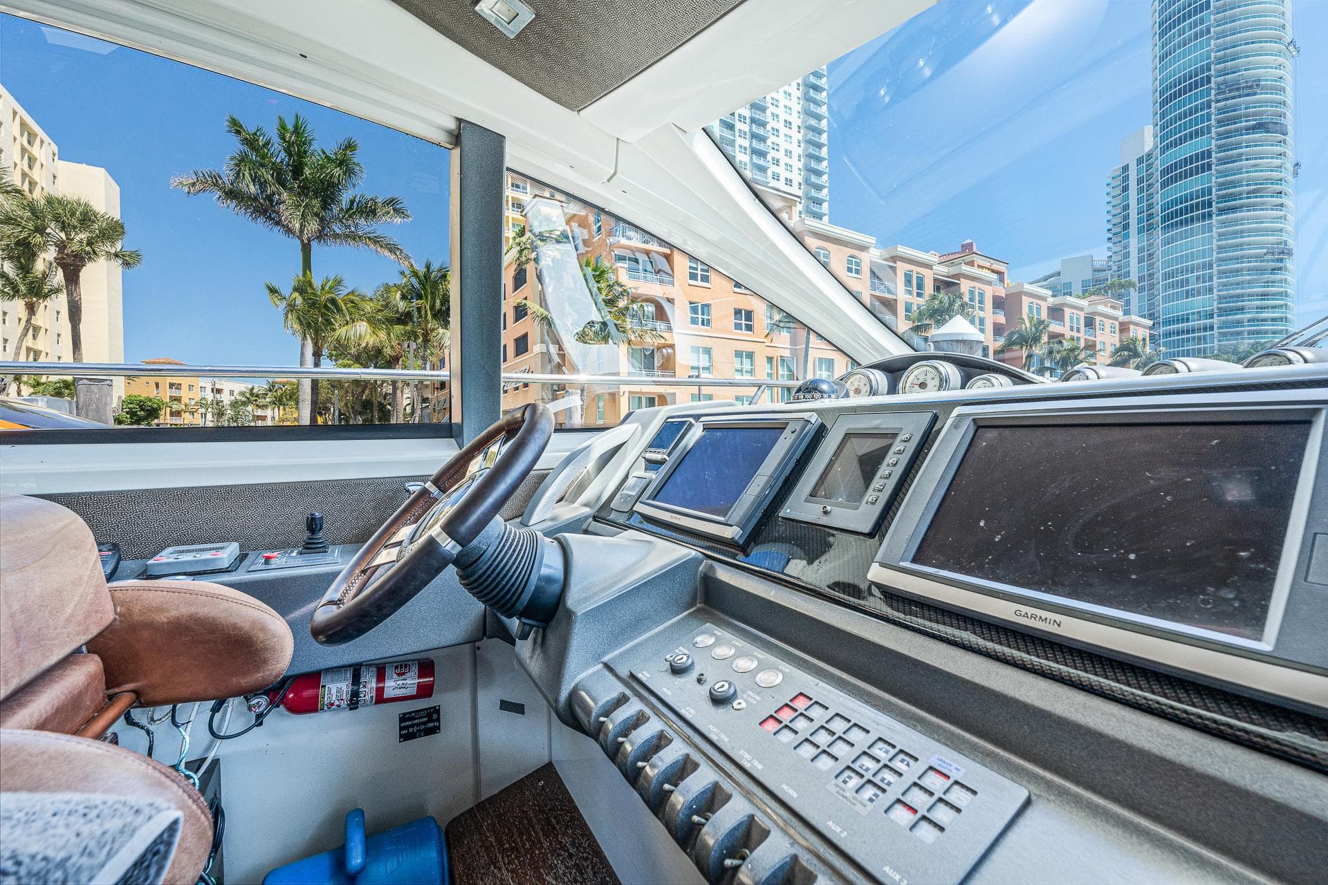 2007 Azimut 62S - 54