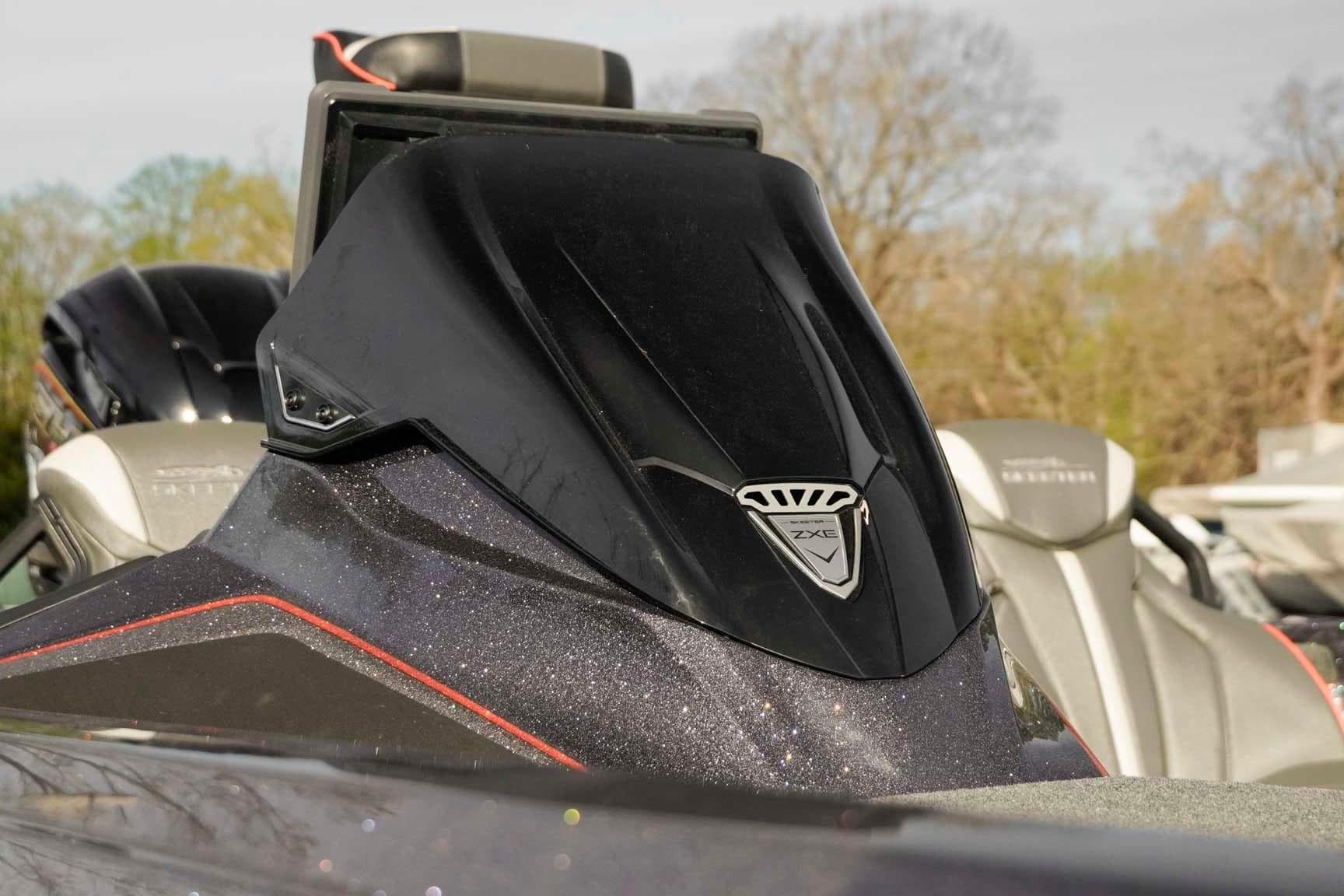 2026 Skeeter ZXE20 boat console with sleek black design and logo detail.