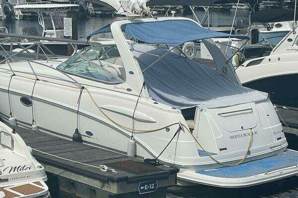 2005 Chaparral 290 Signature - Image 1