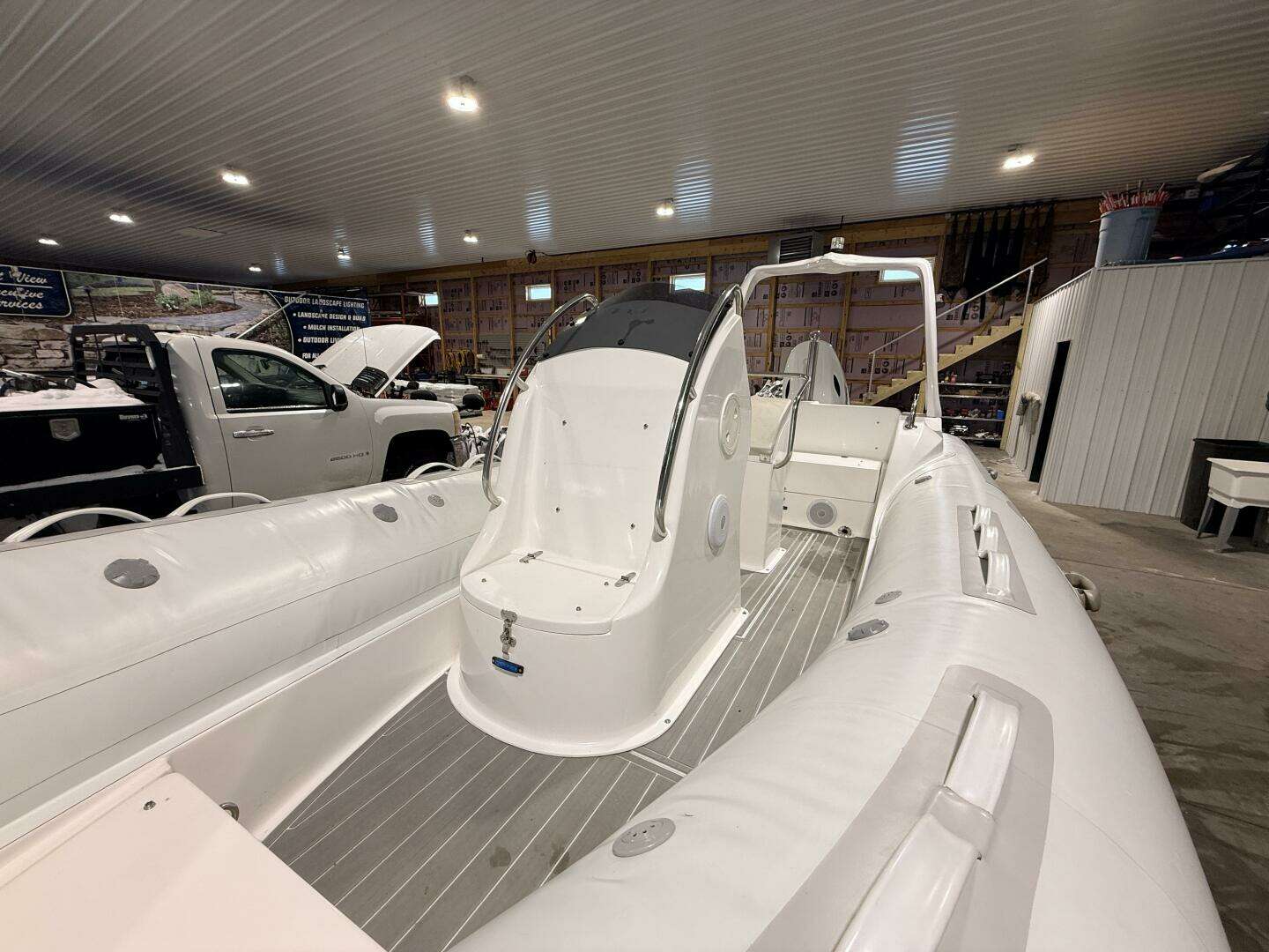 2024 Paradise Powerboats 580 - Image 16