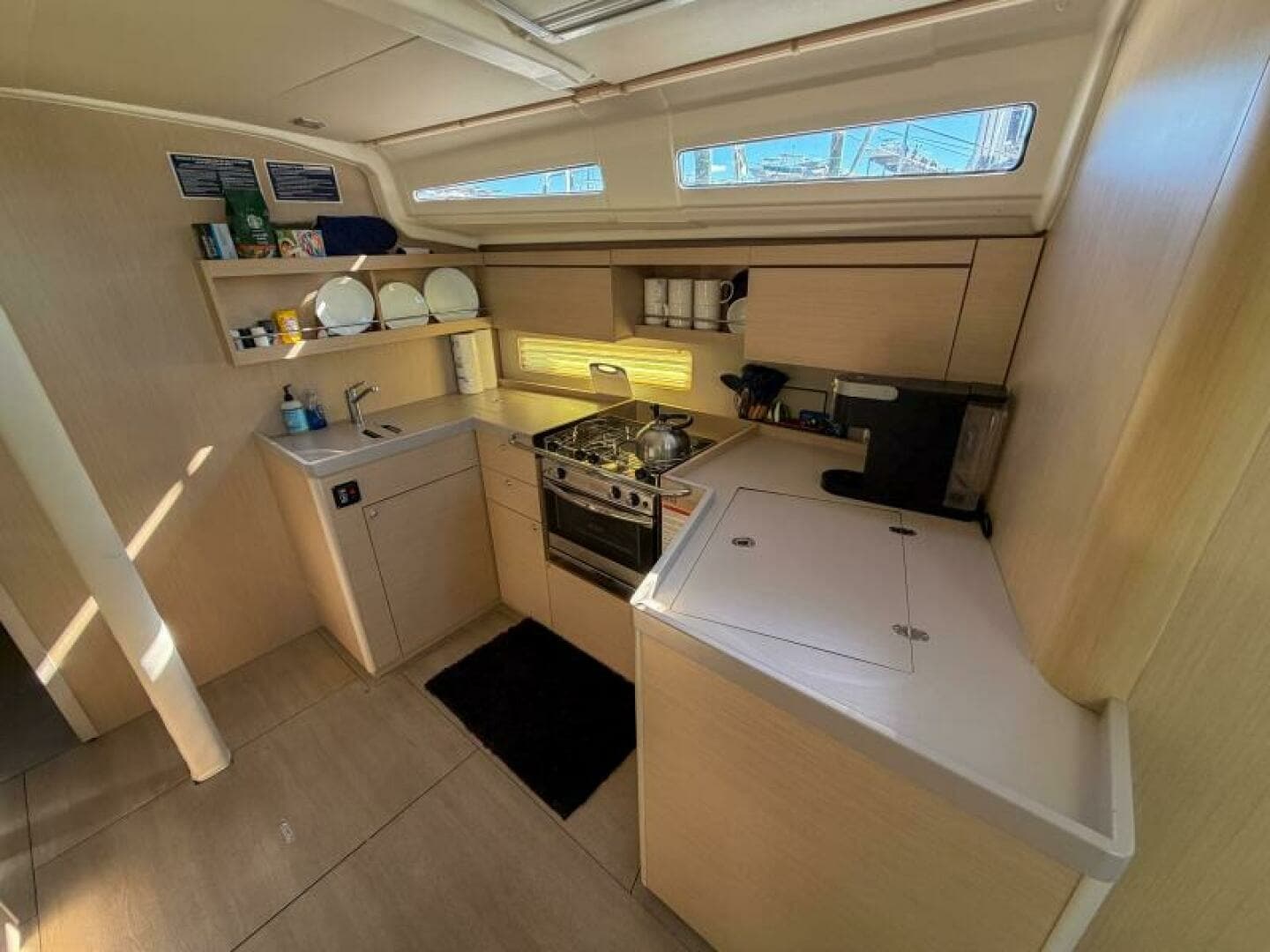 2022 Beneteau 40.1 - Image 35