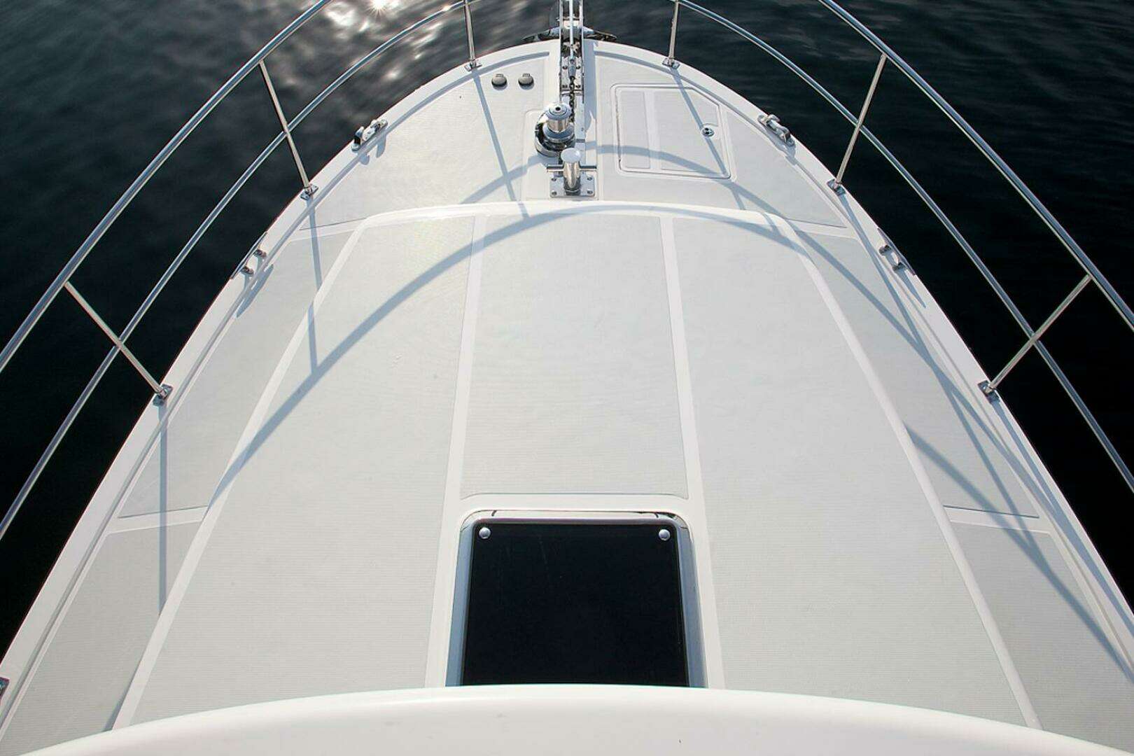 2026 Helmsman Trawlers 43E Pilothouse - Image 22