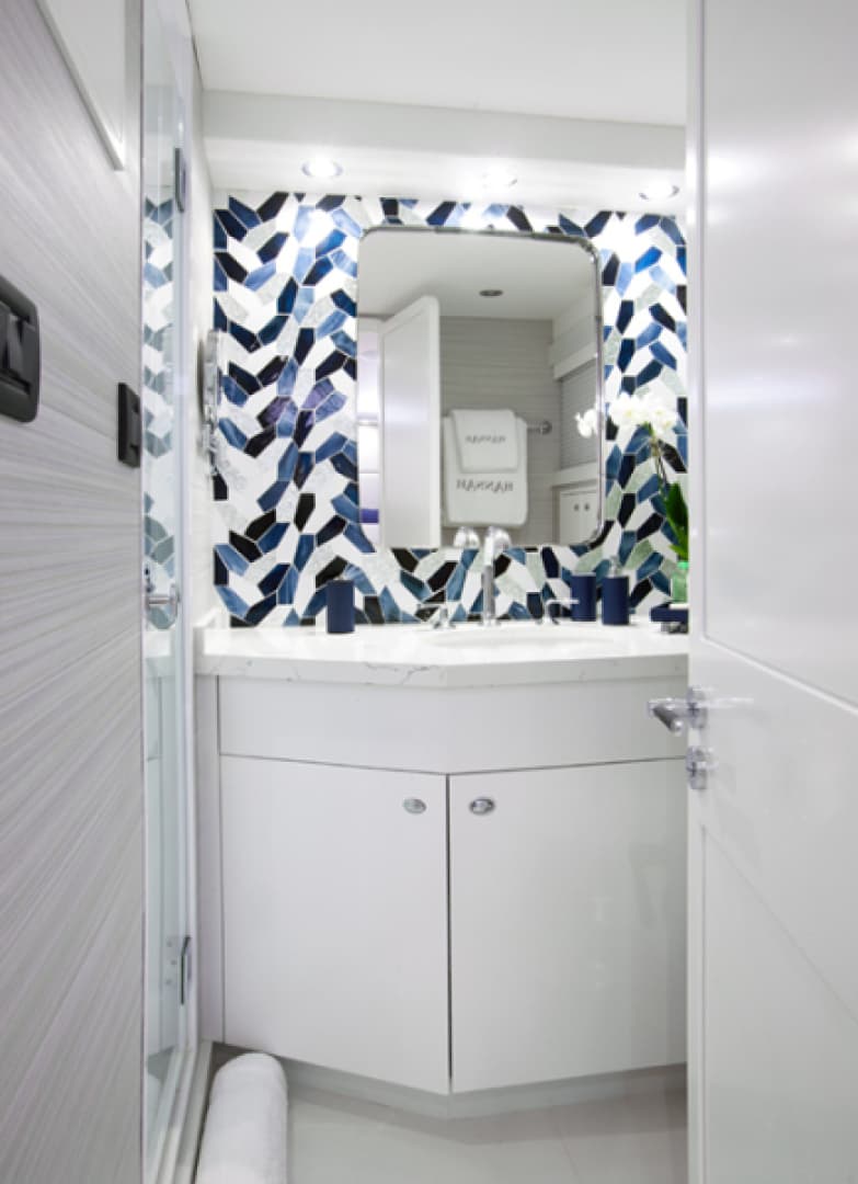 2003 Westport Raised Pilothouse - Image 39