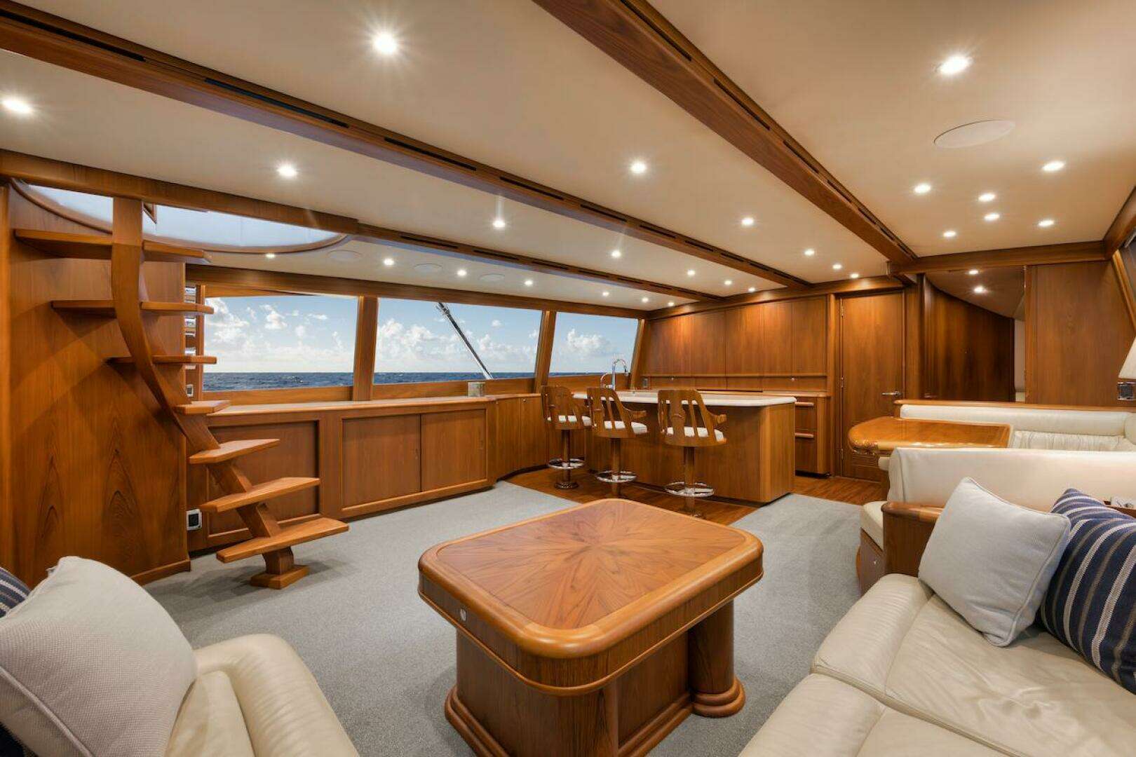 2016 Merritt 86' Enclosed Flybridge - Image 38