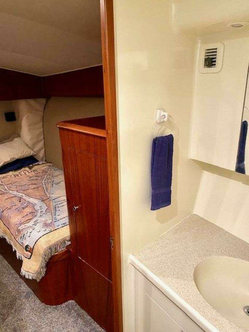 2000 Custom Carolina 56 EAST BAY - Image 22