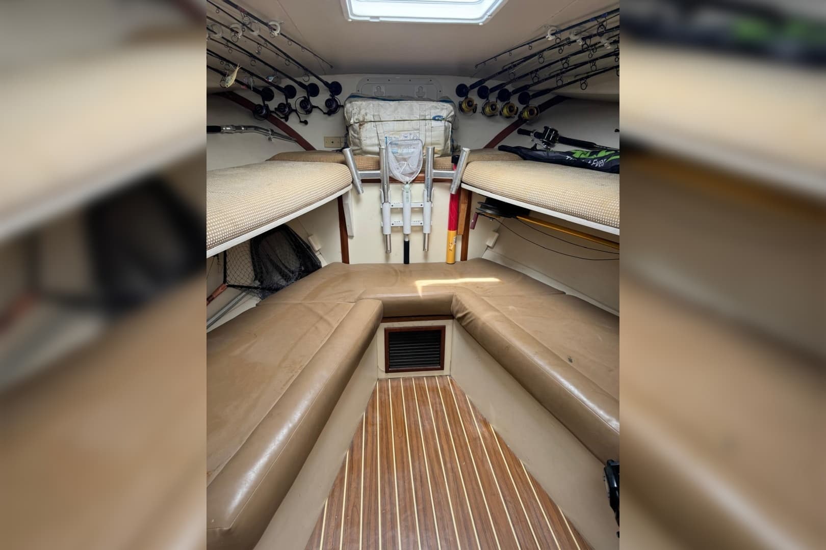 2006 Luhrs 28 Open - Image 14
