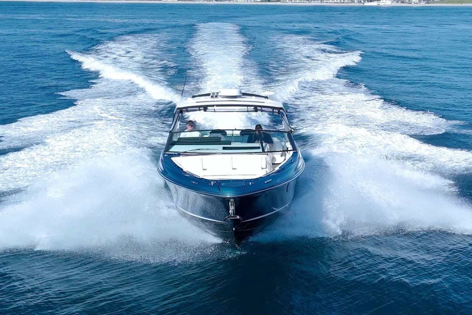 2021 Sea Ray SLX 400 Outboard - Image 9