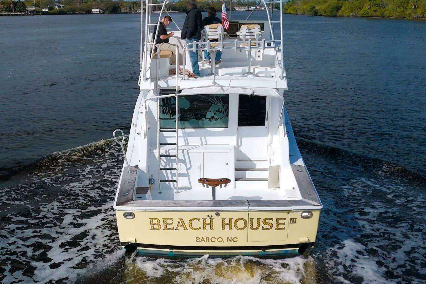 1990 Viking 53 Convertible - Image 9