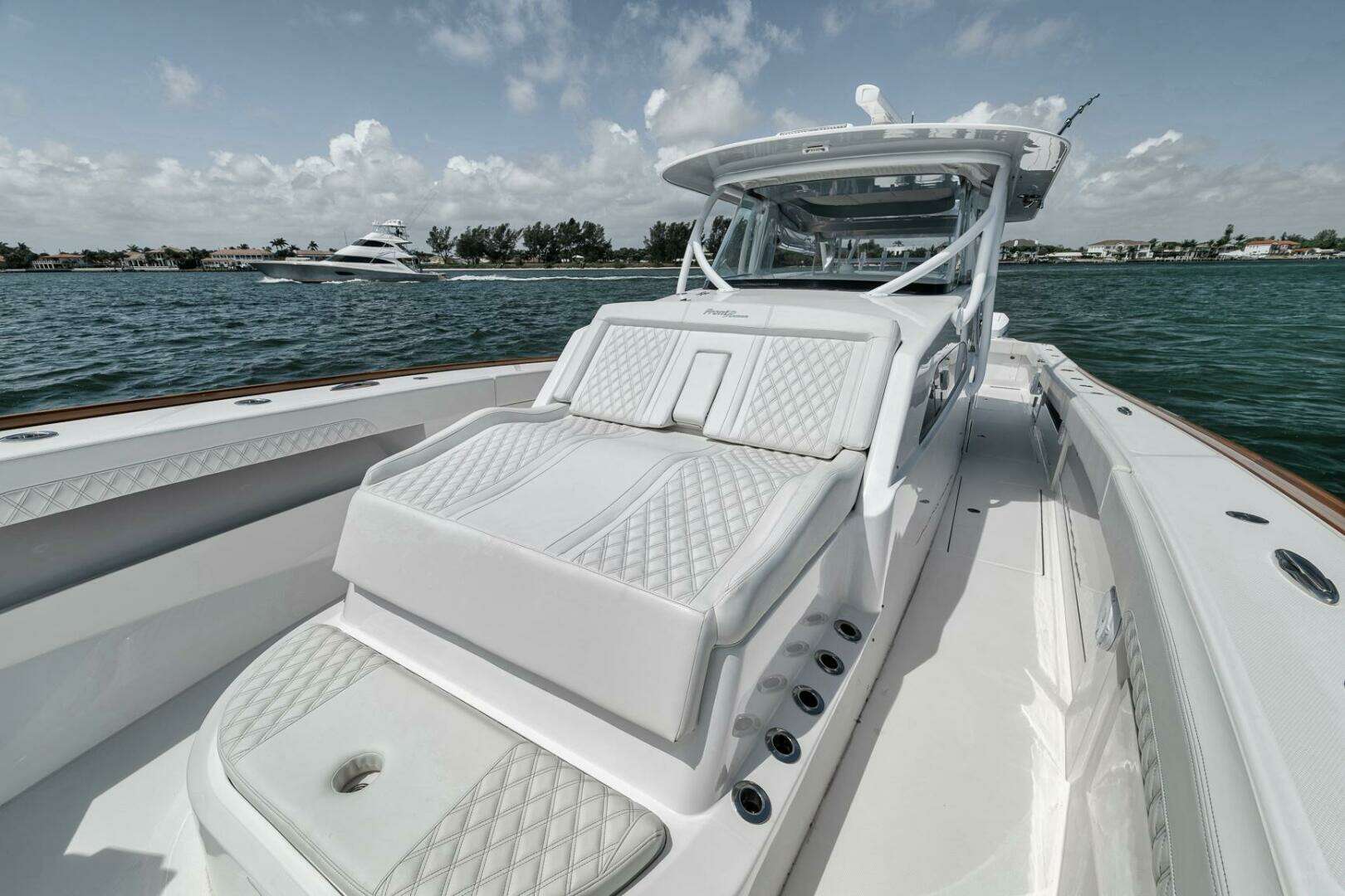 2024 Front Runner 47 CC - Image 23