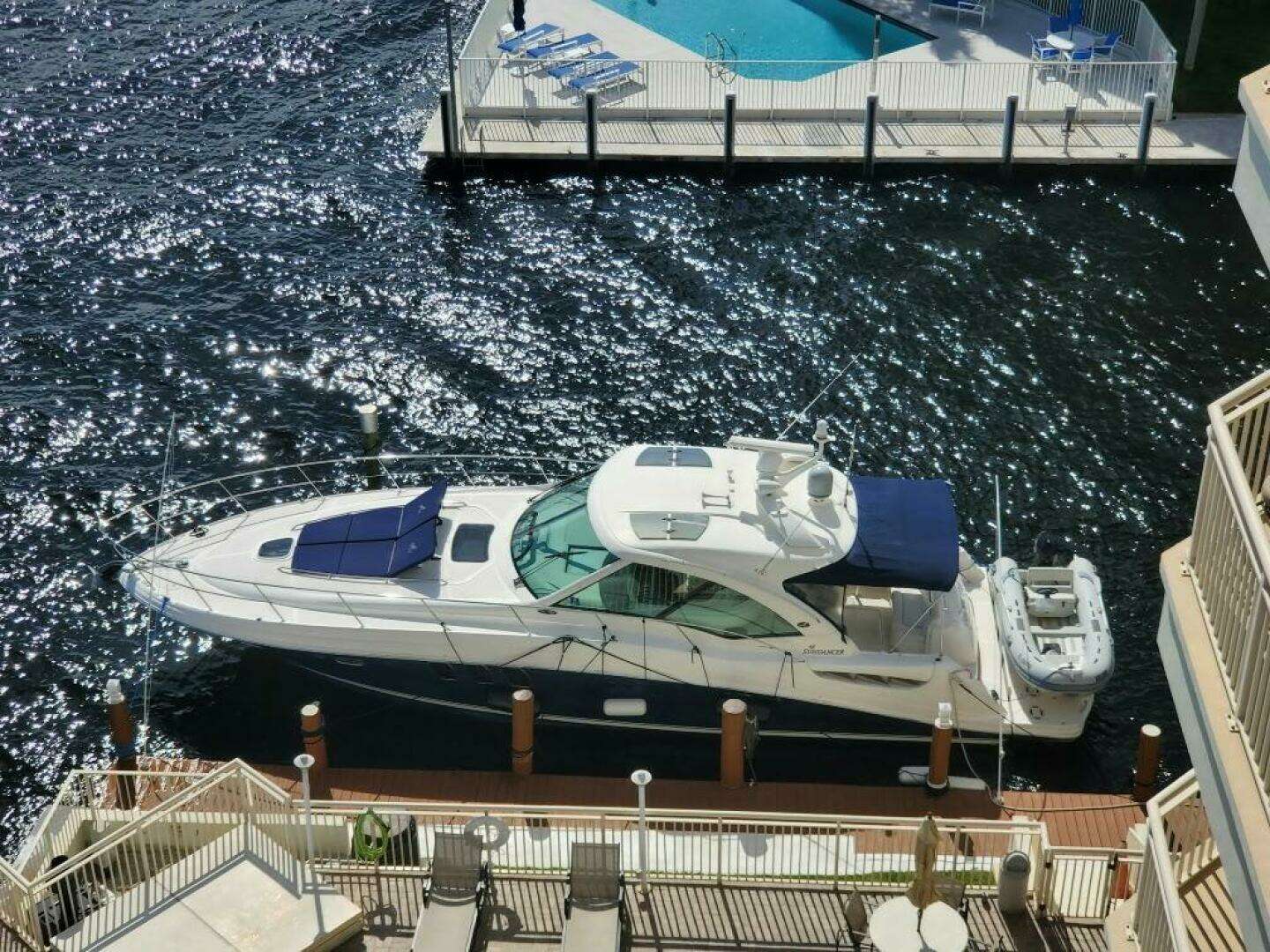2006 Sea Ray 48 Sundancer - Image 2