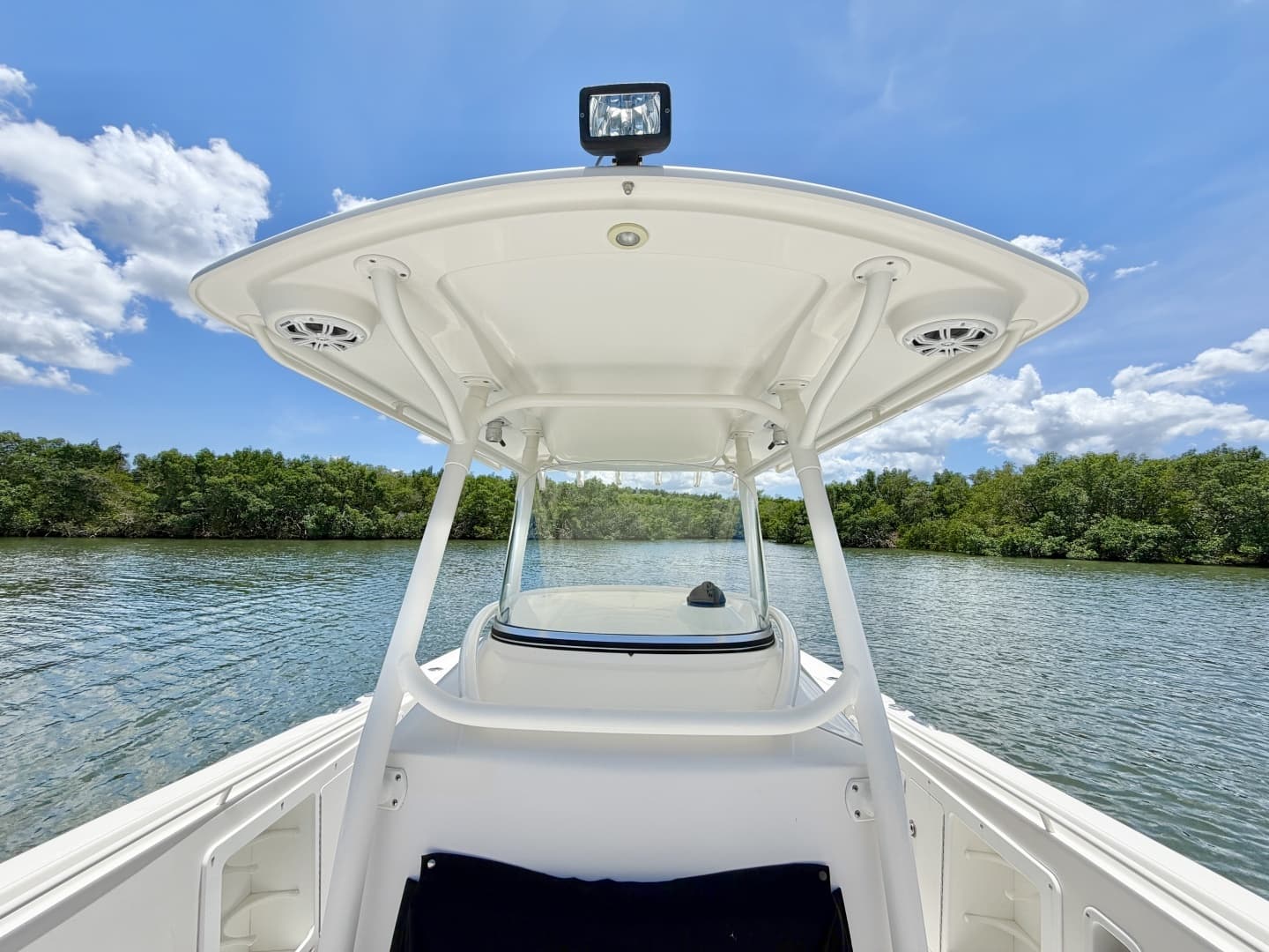 2007 Edgewater 268 CC - Image 18