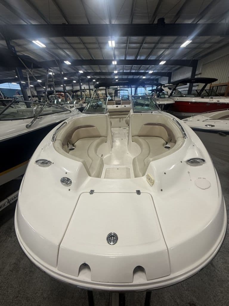 2005 Chaparral 236 - 3