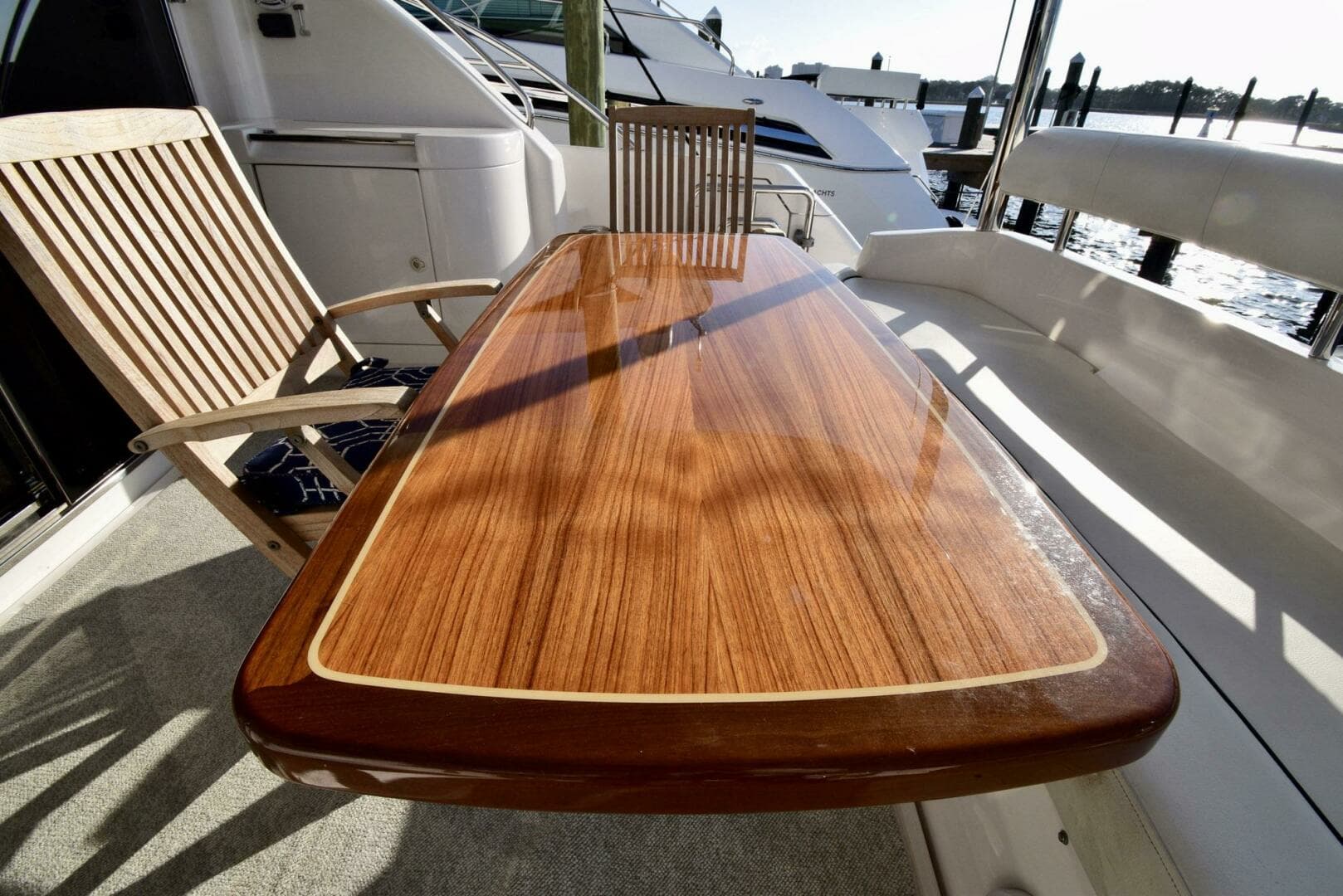 2010 Neptunus MY Flybridge - Image 31