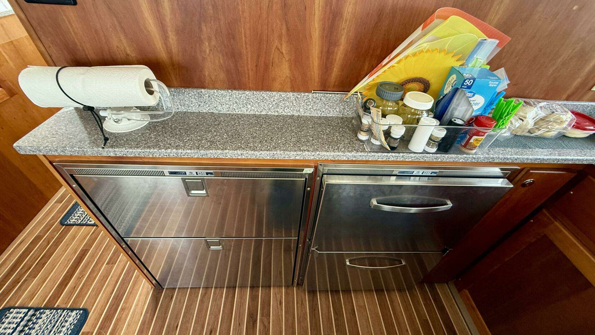 2014 Maine Cat P44 - Image 39