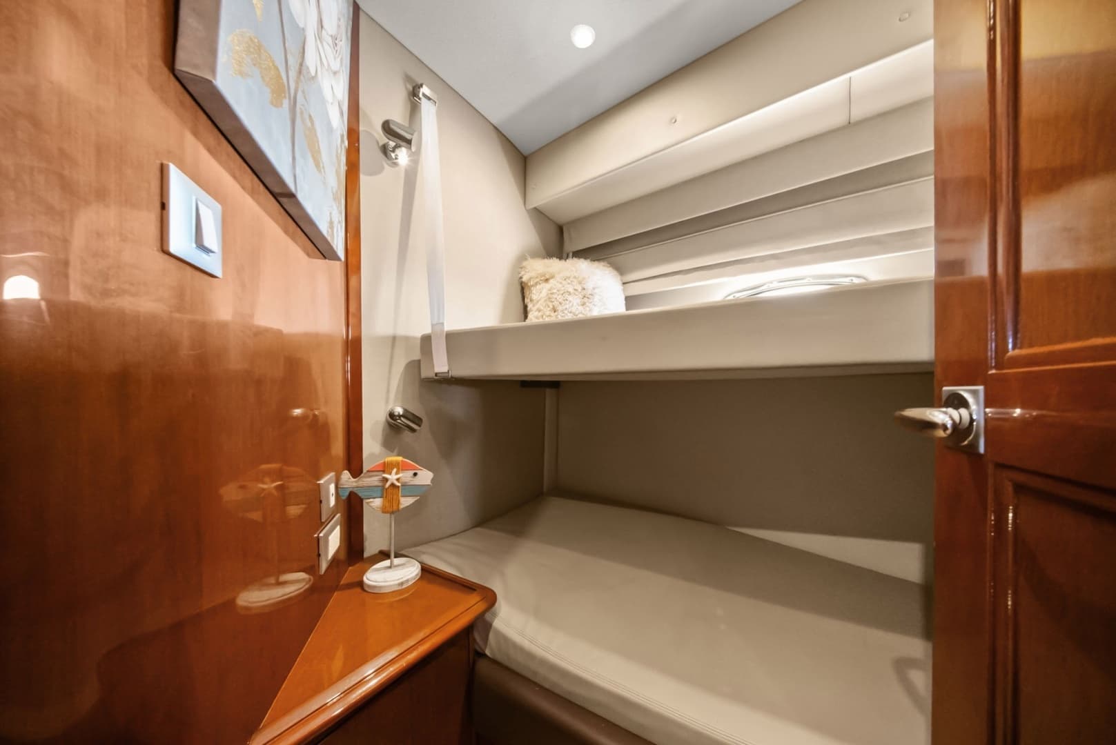 2008 Carver 56 Voyager SE - Image 23