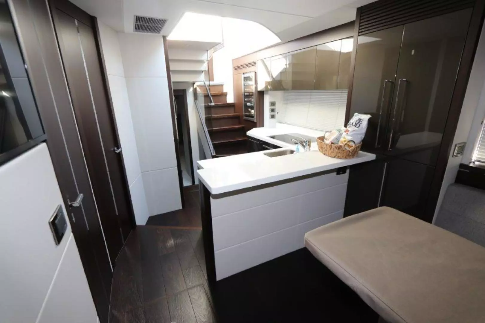 2018 Sunseeker Predator - Image 35