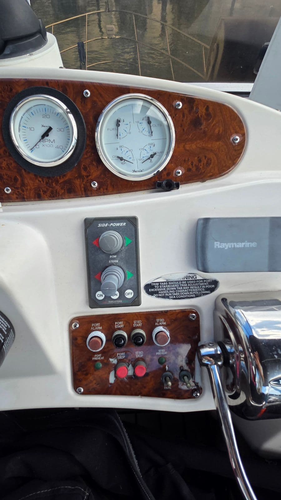 2004 Meridian 459 Motoryacht - 20
