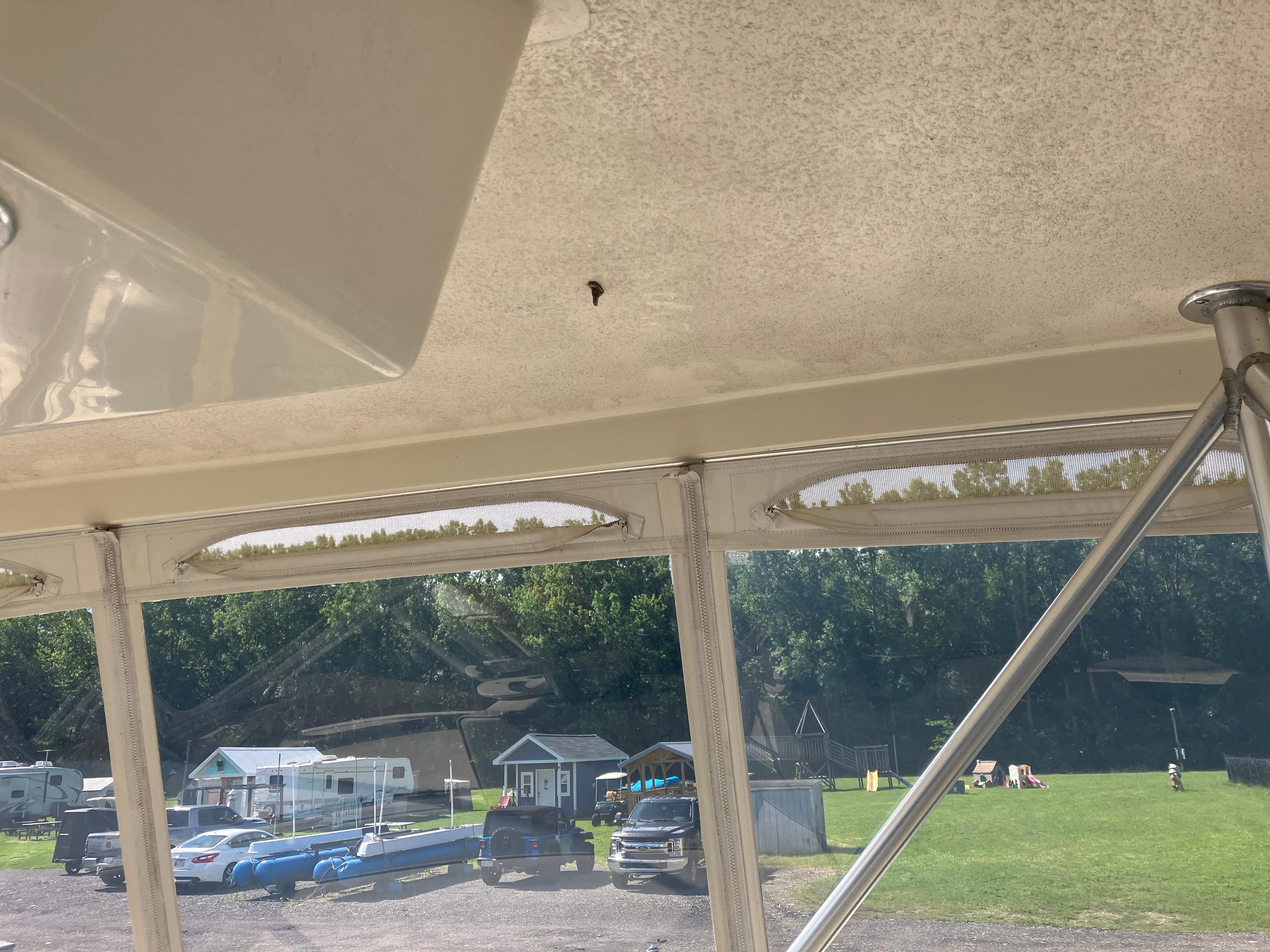 1995 Egg Harbor 42 Convertible - 74