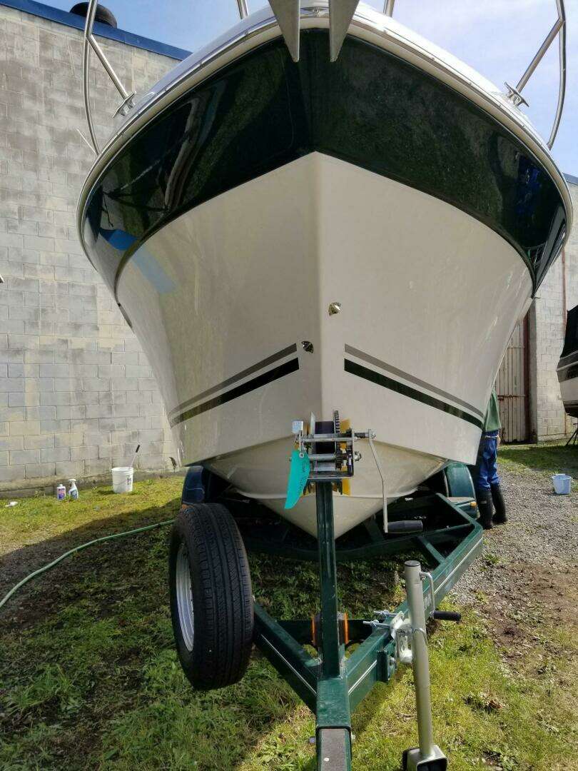 2004 Four Winns 248 Vista - Image 4