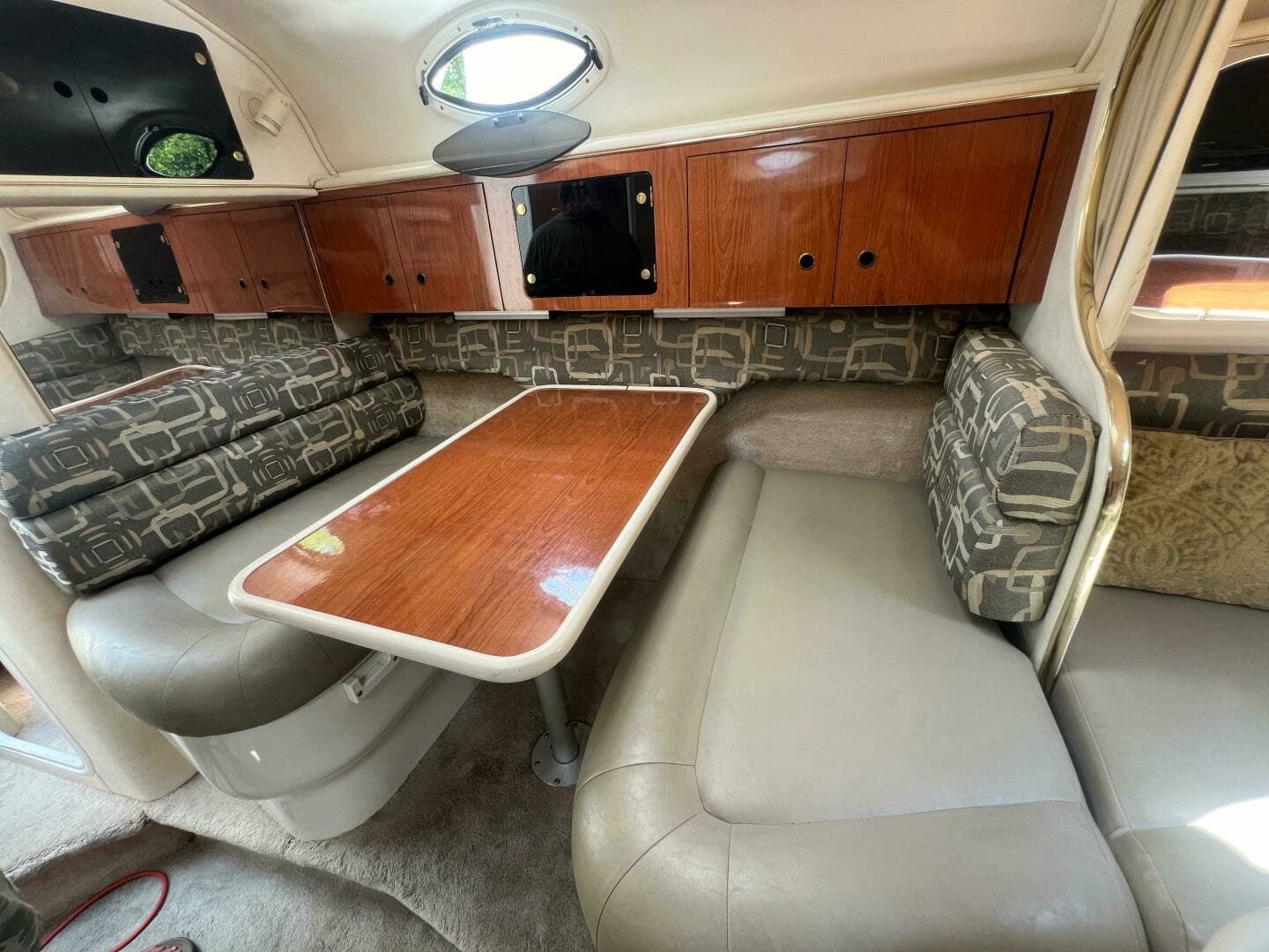 2000 Monterey 302 Cruiser - Image 24
