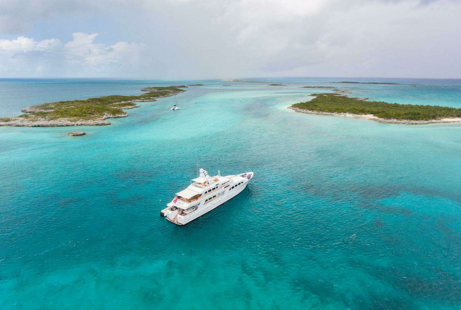 1997 Palmer Johnson Pilothouse - Image 41